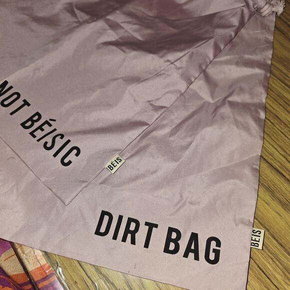 BEIS Cosmetic Zip Around Black Case & 2 Pink Travel Drawstring Logo Hotel Bags - Picture 9 of 16